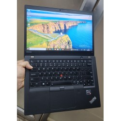 Lenovo X Yoga Touch i5-7Th Gen